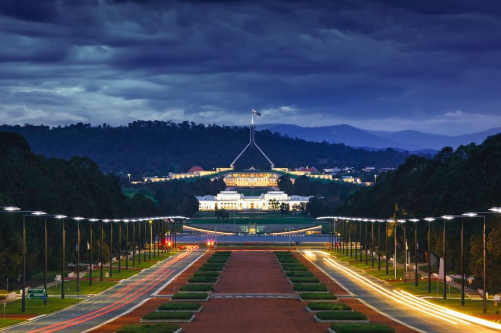 This image has an empty alt attribute; its file name is City_of_Canberra_Australia.jpg