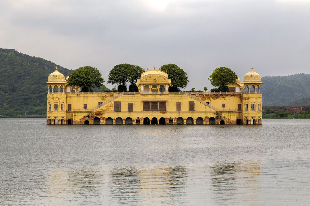 Picture of Jal Mahal in Man Sagar Lake  in Jaipur, India, and UNESCO World Heritage Site